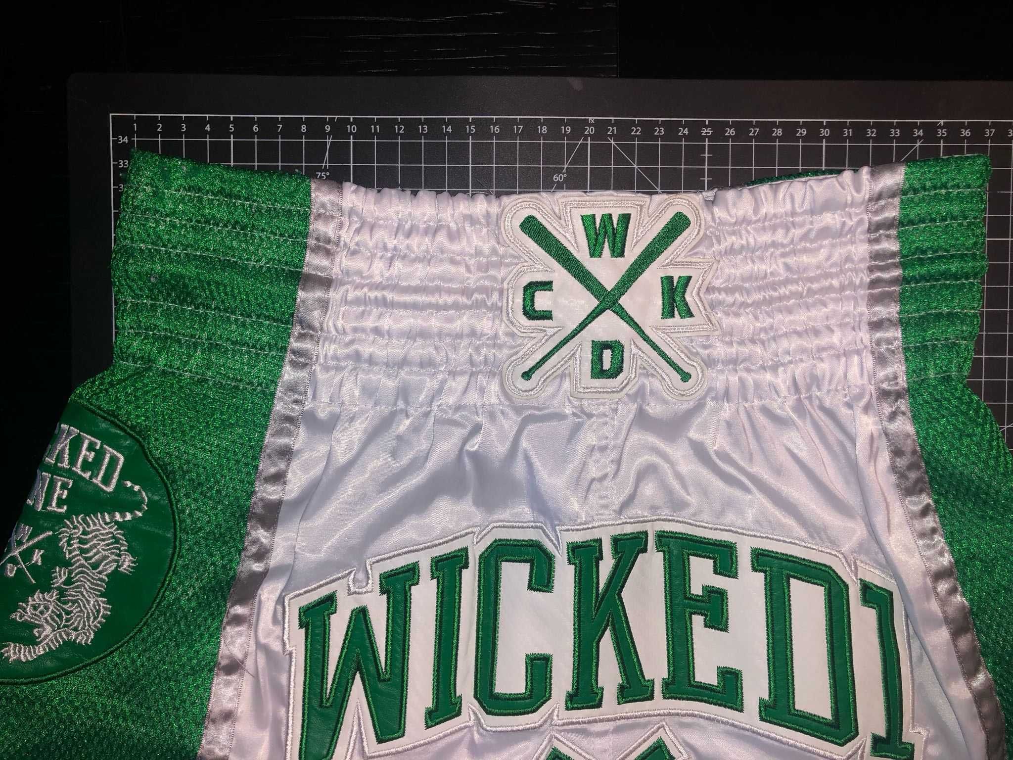 Calções de Kickboxing e Muay Thai Wicked One