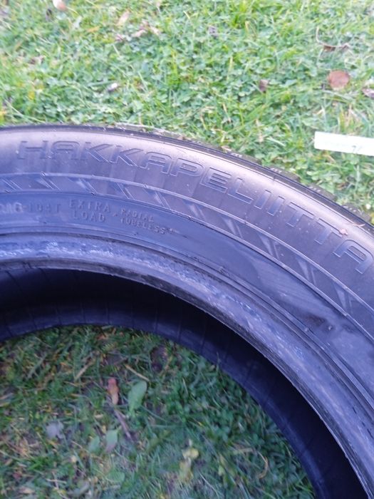 Зимова резина в хорошому стані. Комплект 18R