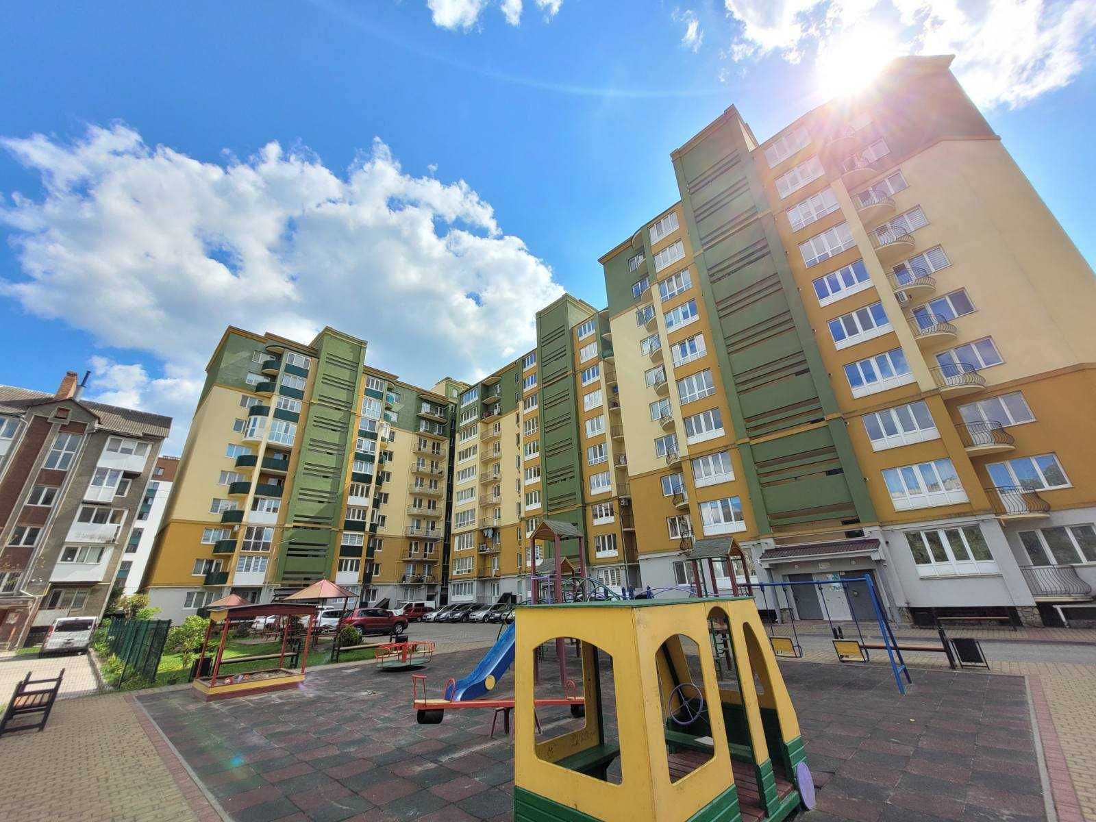 3 кім. квартира в ЖК Олівія , вул. Героїв України