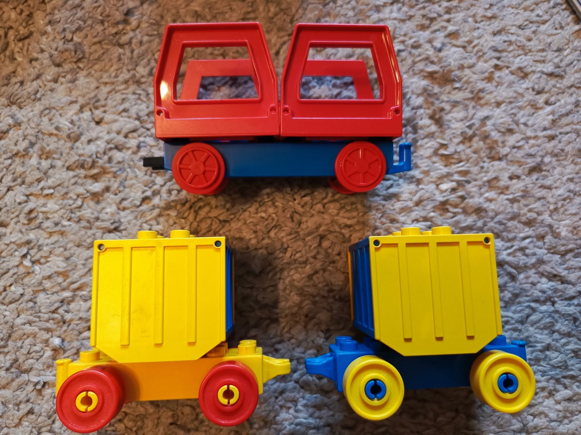 Lego Duplo tory i wagoniki