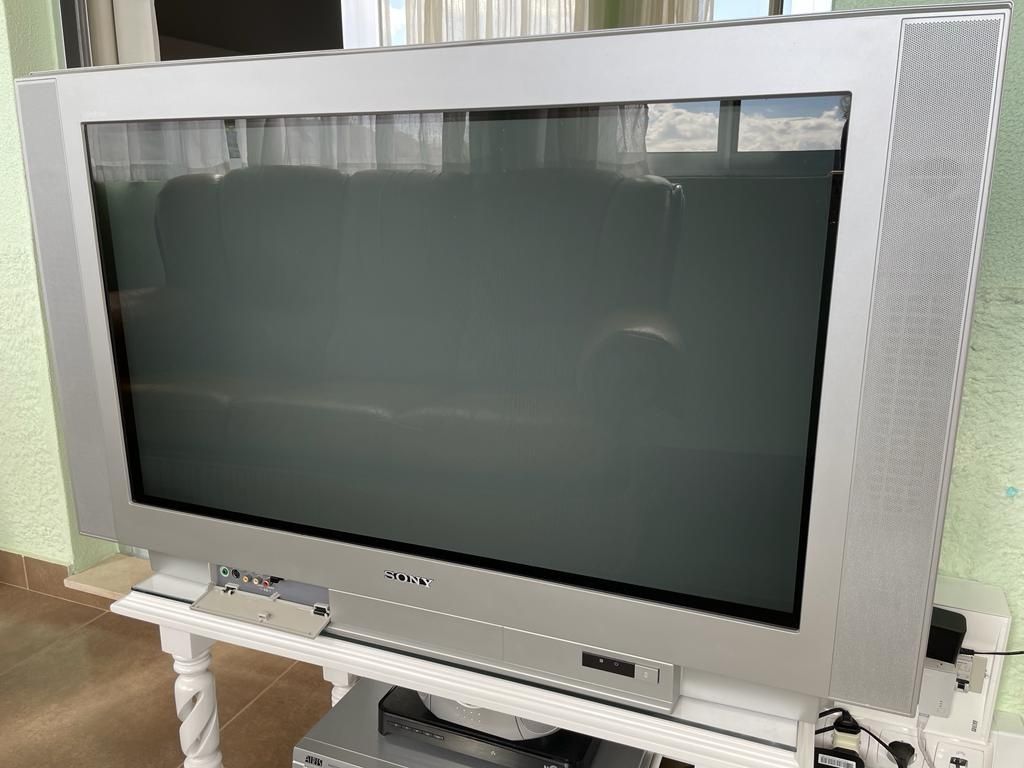 TV SONY Trinitron KV-36FS76E