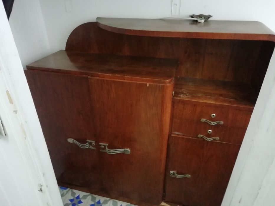 Estante Art Déco