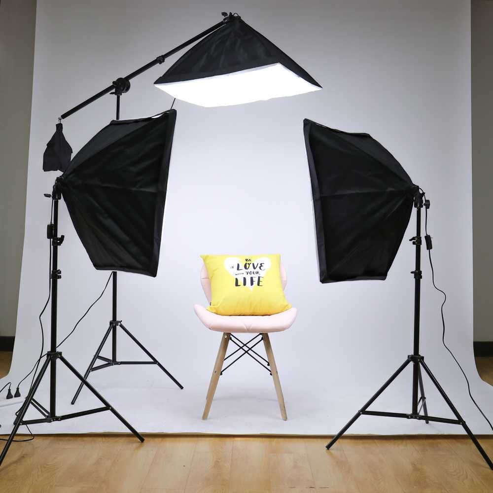 Iluminação estúdio LED kit 3 softboxes bicolor com comandos