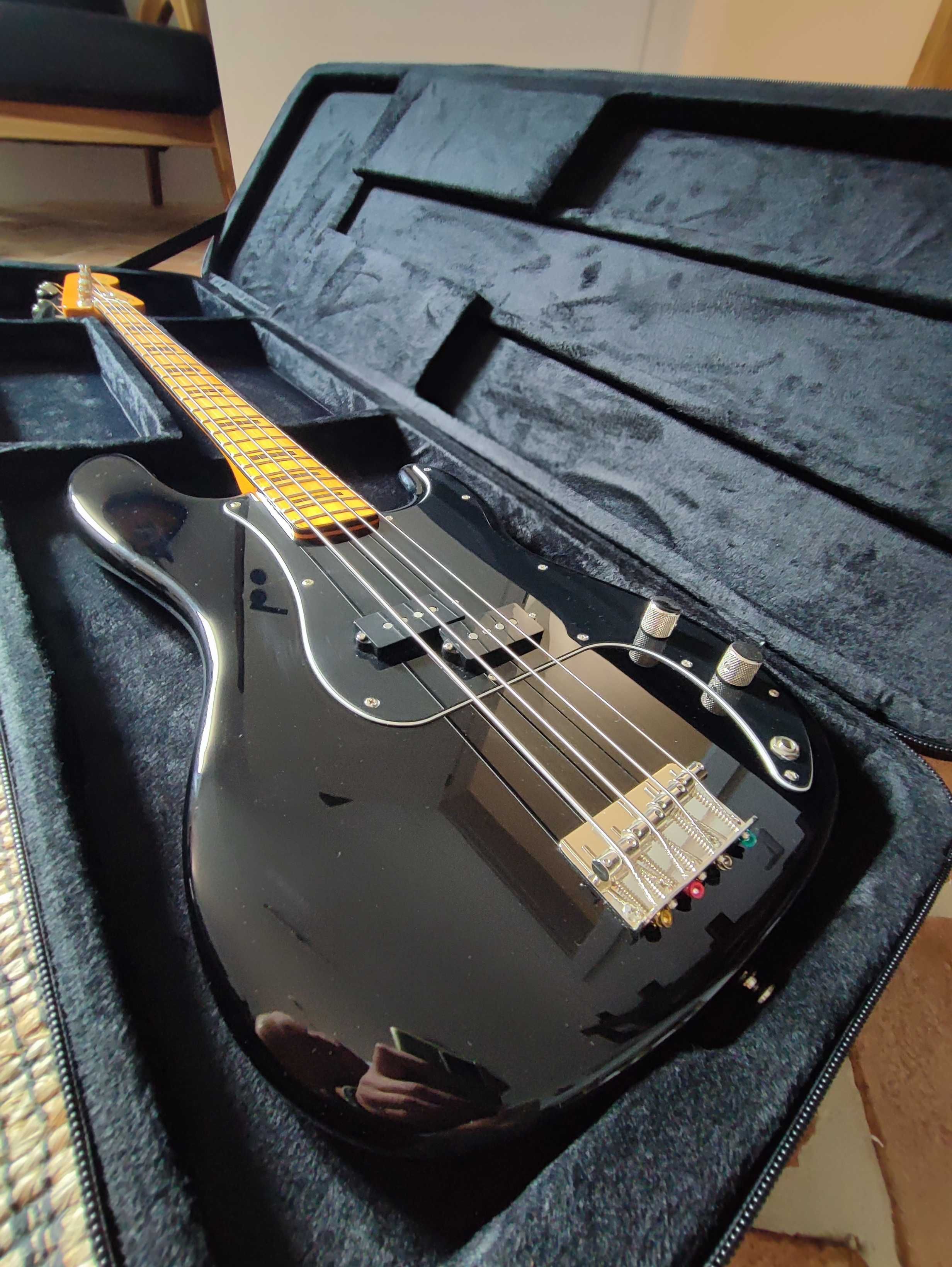 Baixo Squier by Fender CV 70s Precision Bass - Impecável!