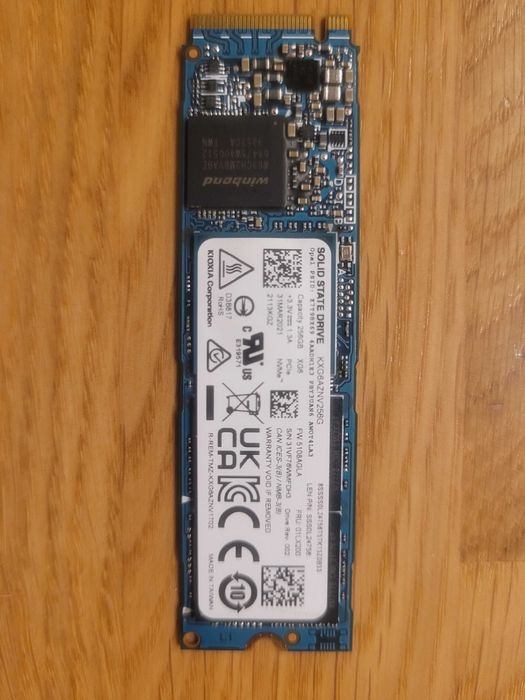 Dysk SSD 256GB Toshiba Kioxia PCI-E x4 Gen3 M.2 NVMe 2280 41 dni pracy