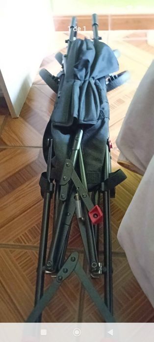 Carro de passeio criança como novo 15€