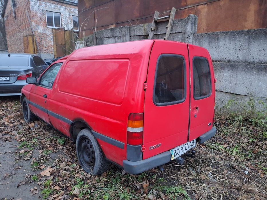 Ford Escort VAN 1999 1.4 бенз
