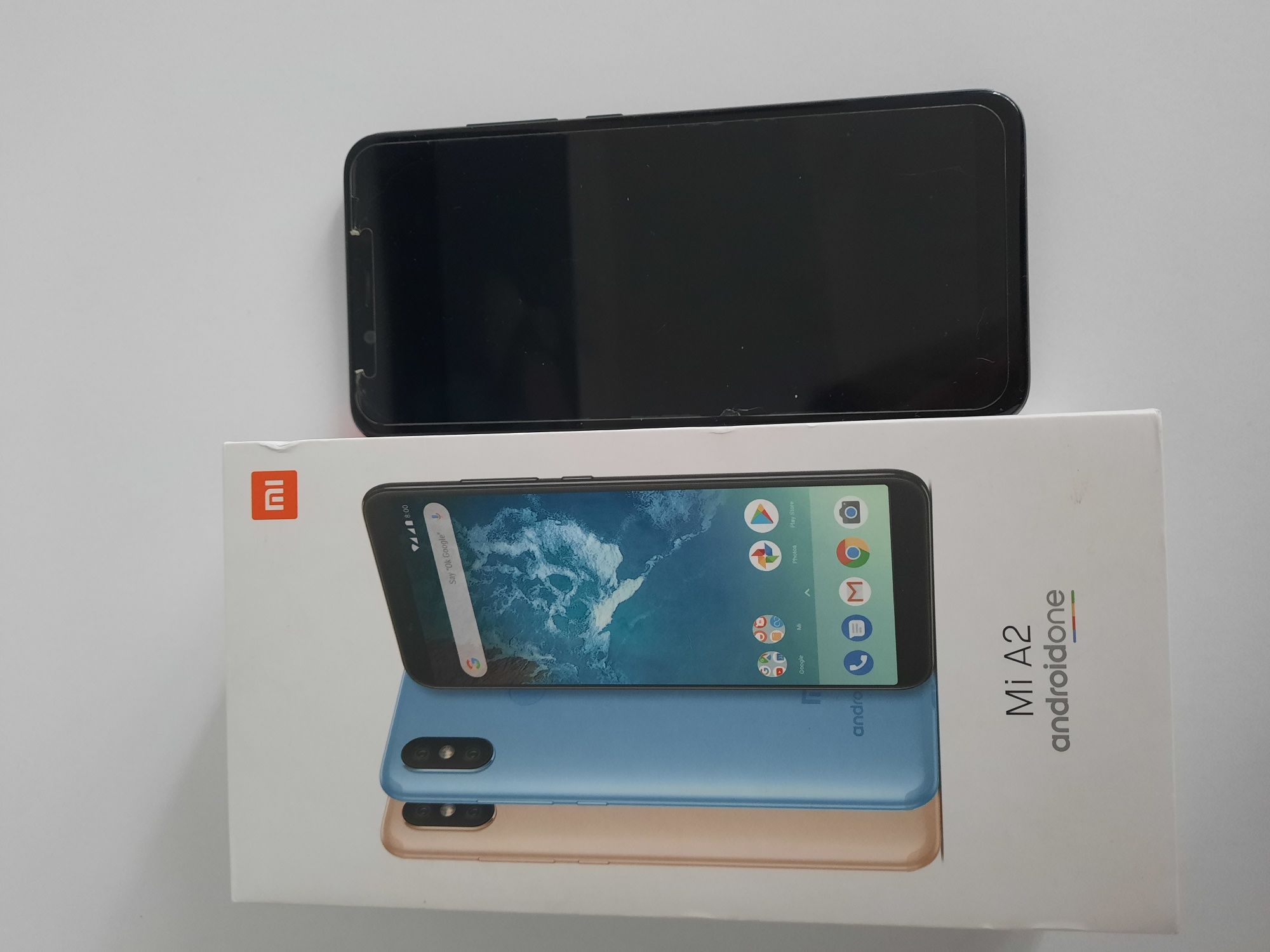 Telefon Xiaomi Mi A2