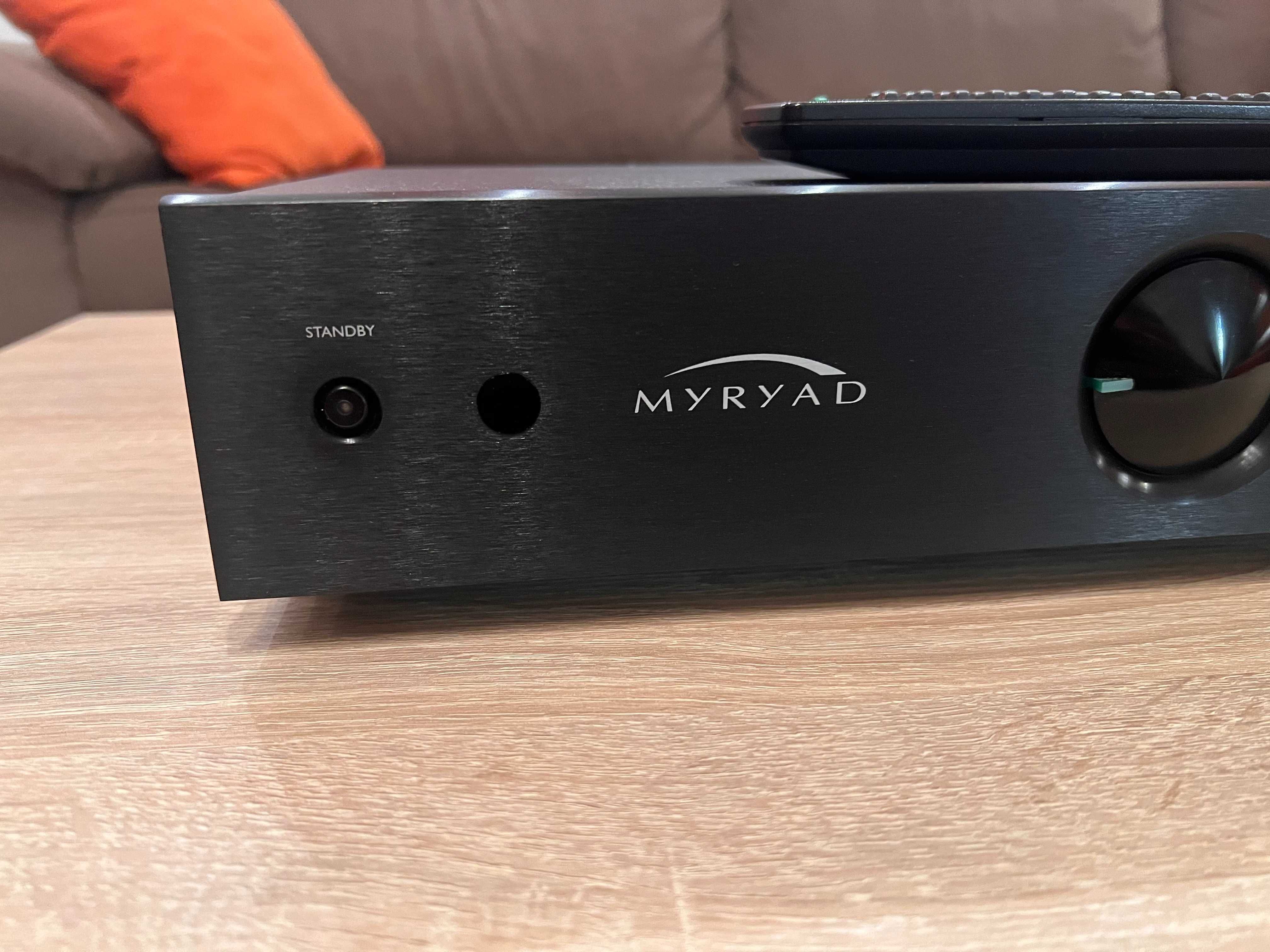 Myryad MI 120 wzmacniacz stereo pilot 2 x 60W