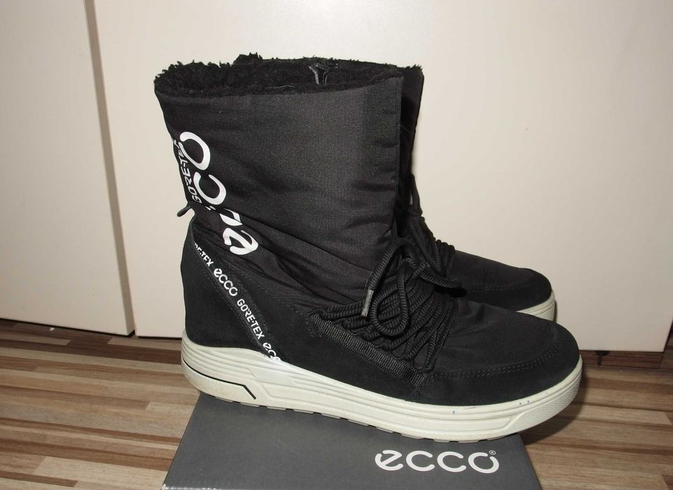 ecco śniegowce  dziewczęce kozaki  37 gore tex czarne