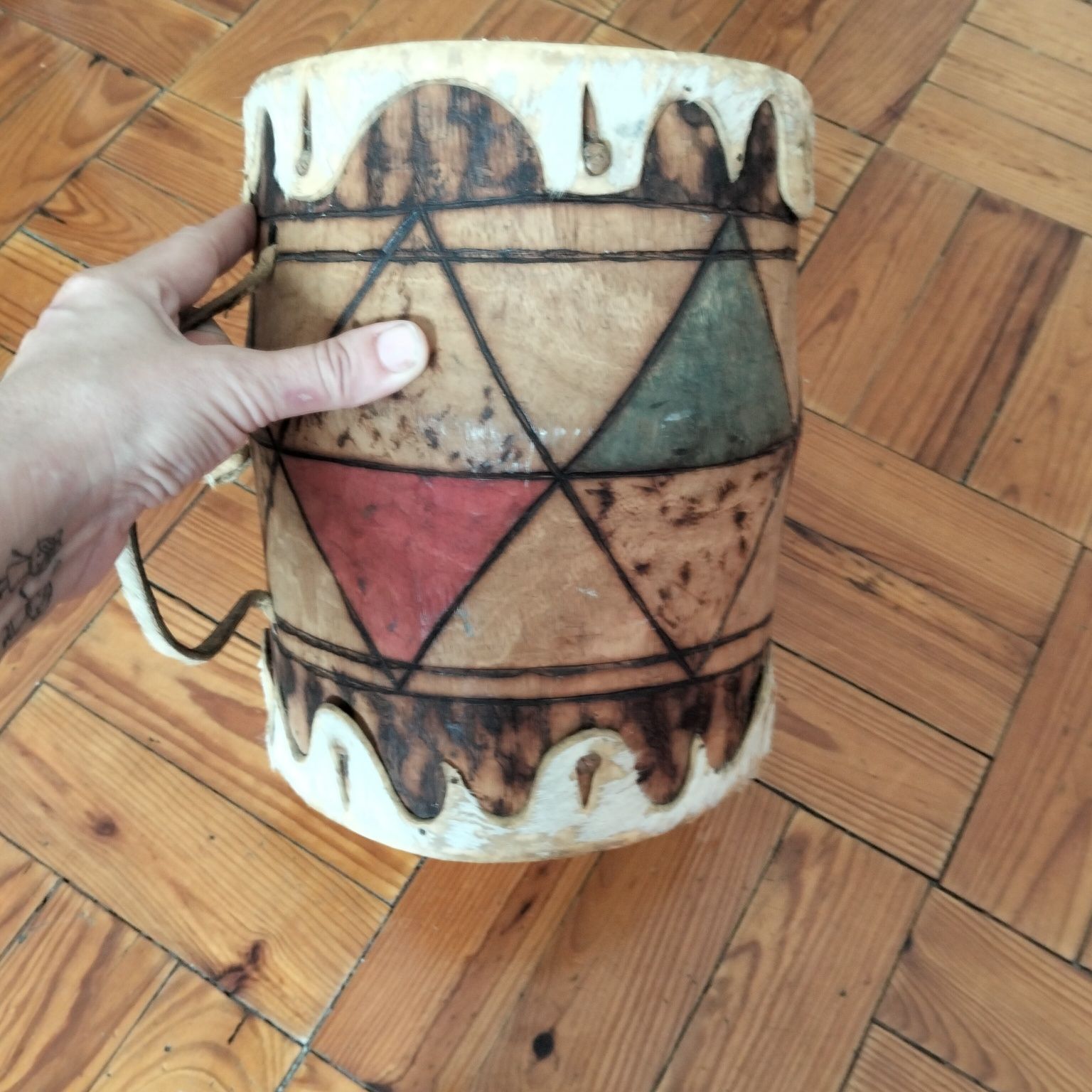 Tambor africano antigo