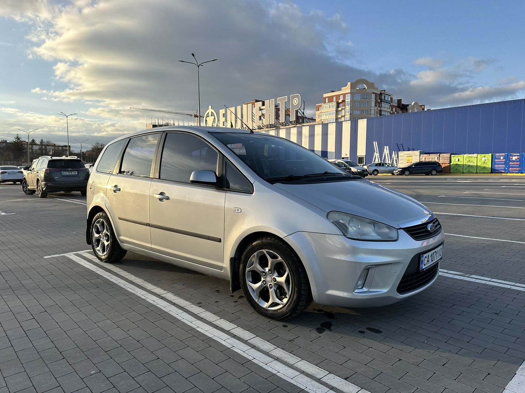 Продам авто FORD C-MAX