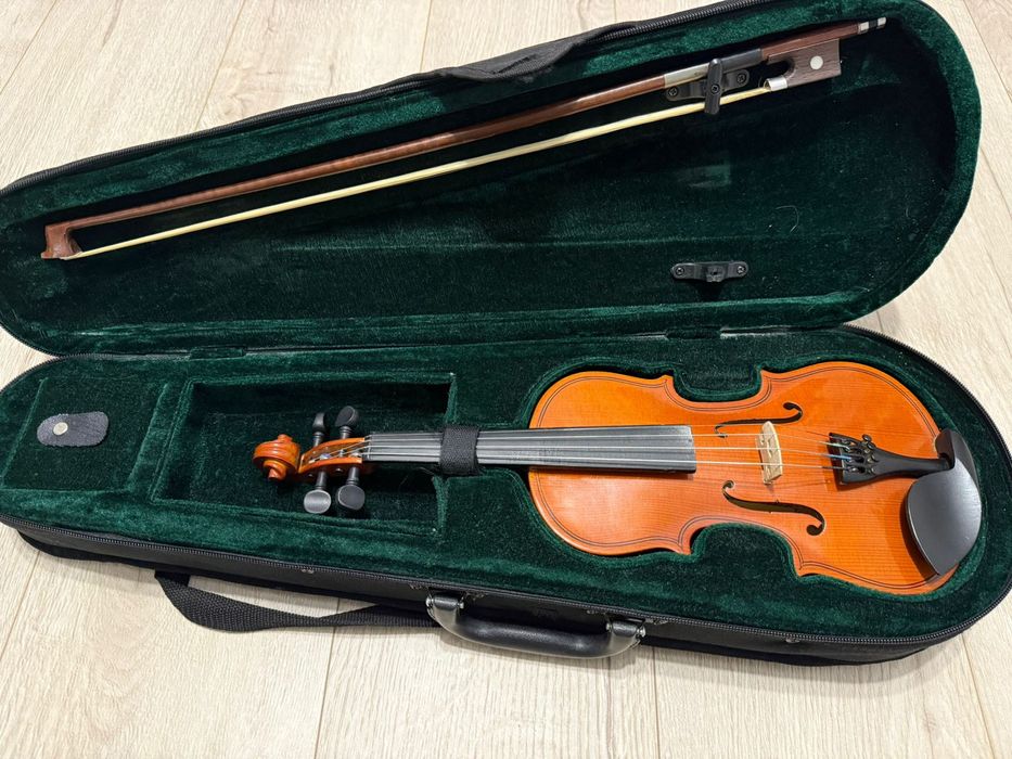 Б/у скрипка. 1/16