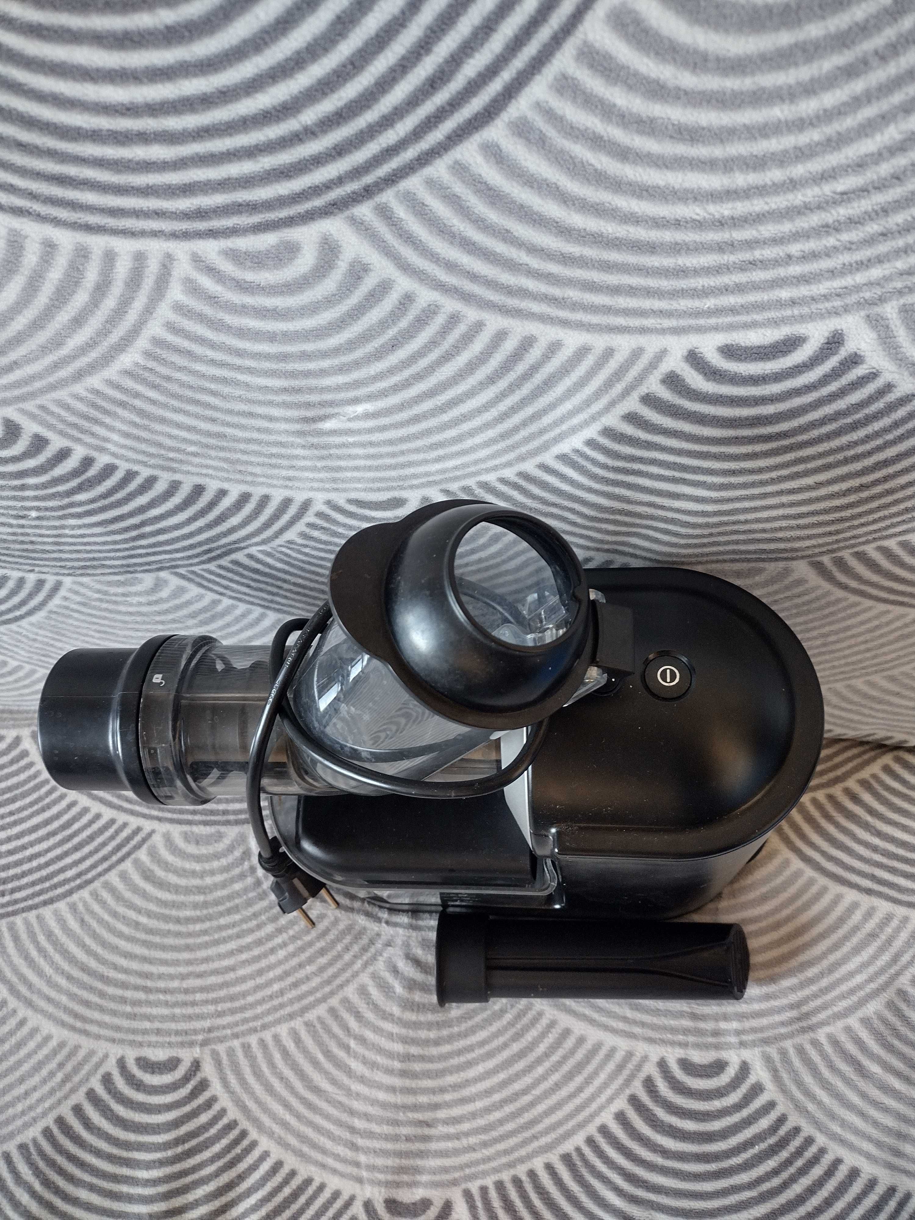 Wyciskarka wolnoobrotowa Philips HR1889