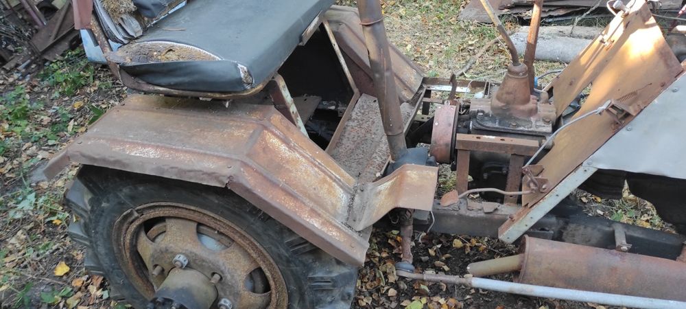 Трактор саморобний