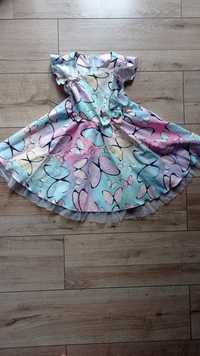 Elegancka sukieneczka dla małej damy r.110