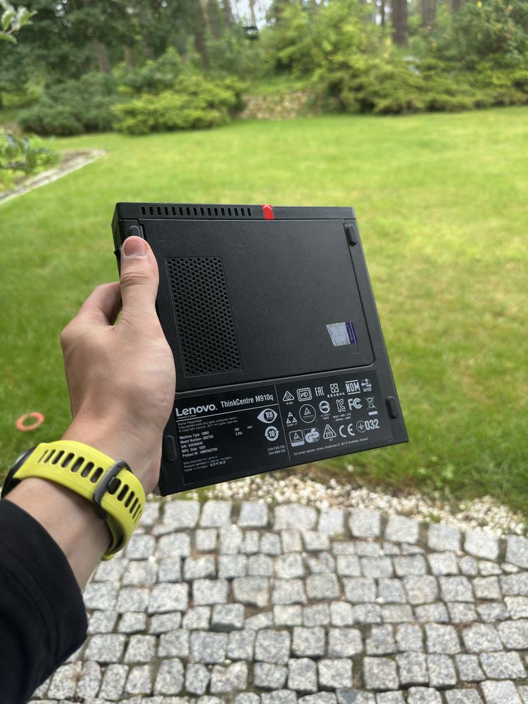 Komputer stacjonarny Lenovo • Thinkcentre m910q • i5 Win 10 Pro