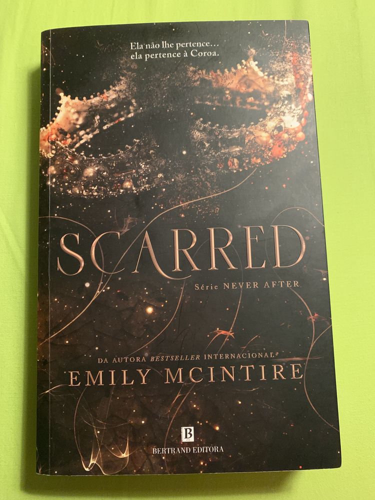 Scarred (portes incl) Emily Mcintire