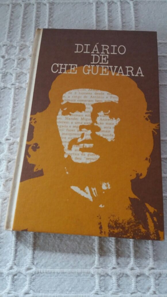 Livros  "Diario de che Guevara" e "reliquia" Eca de Queiros