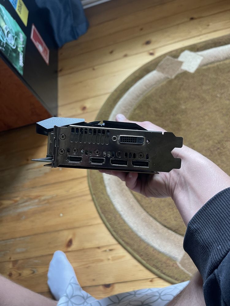 Asus ROG STRIX GTX1080ti 11g