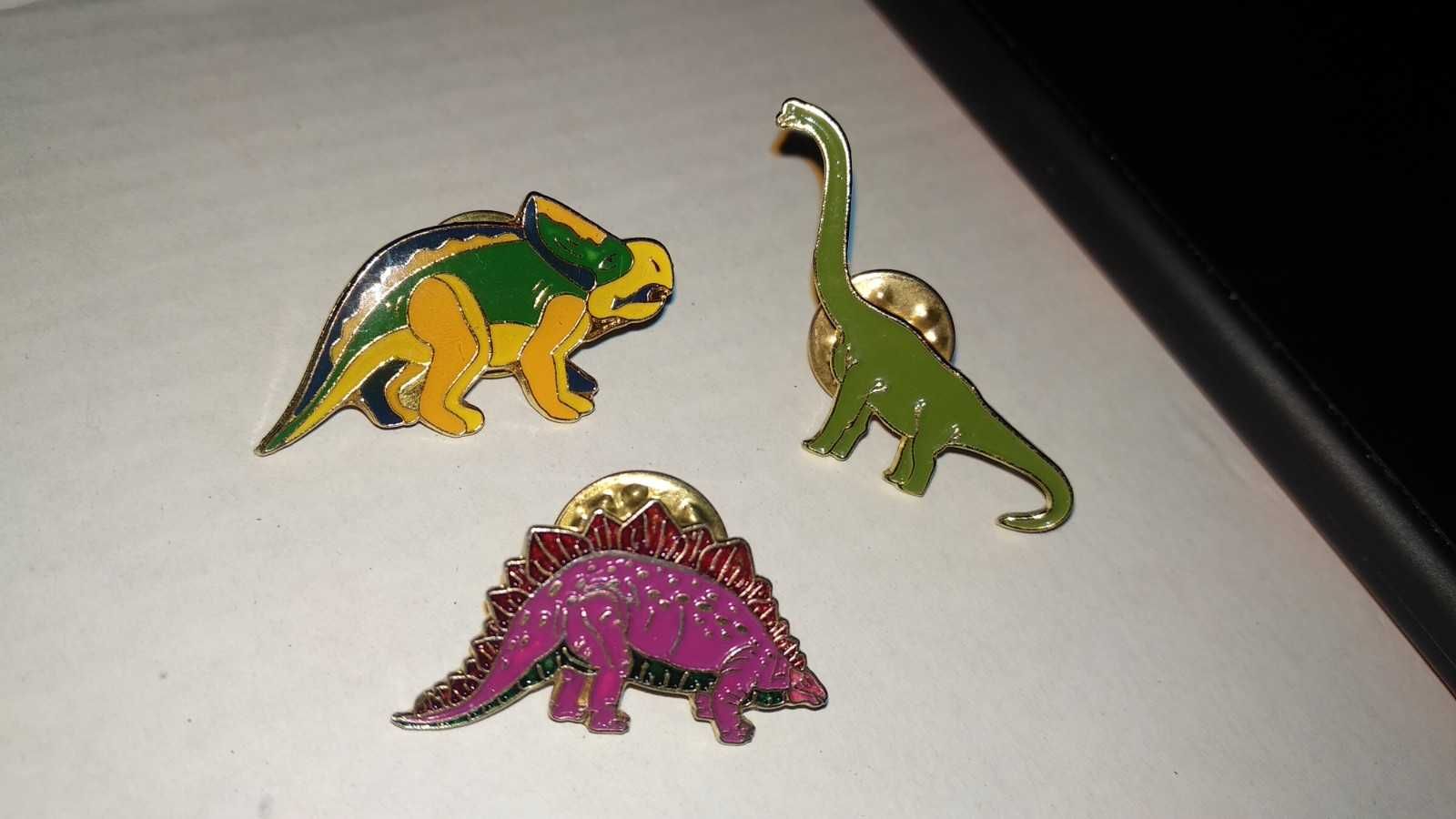 коллекция значок пин динозавр набор 3шт дракон бронтозавр стегозавр