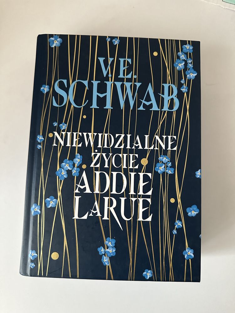 Niewidzialne życie Addie Larue V.E SCHWAB