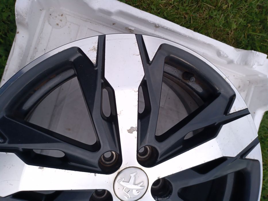 Peugeot 3008 II 5008II felga R 18