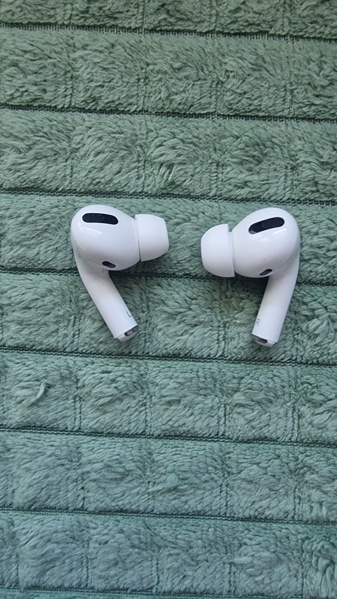 Apple airpods pro