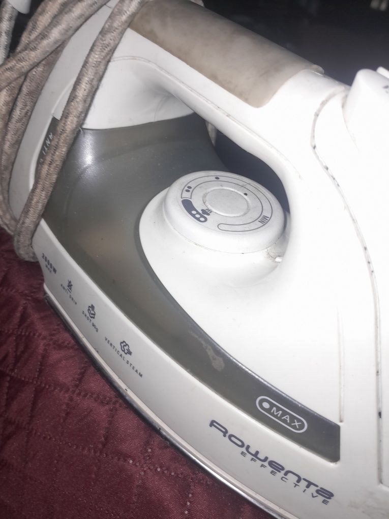 Ferro novo Electric na caixa 10€