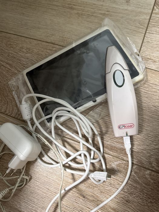 Апарат для епіляції-фото епілятор.Привезений з Ізраїлю. З монітором.