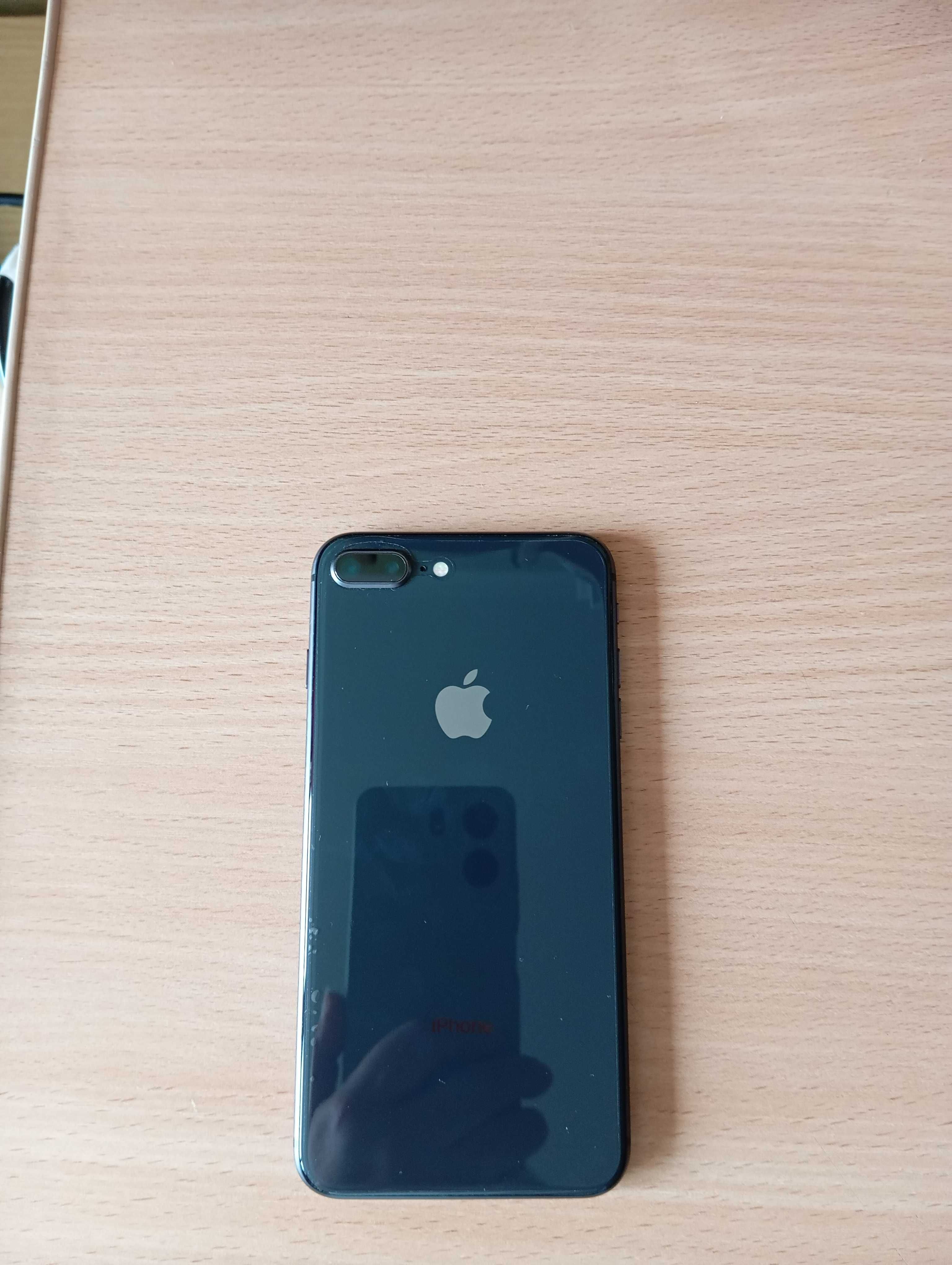 iPhone 8 Plus 64 gb