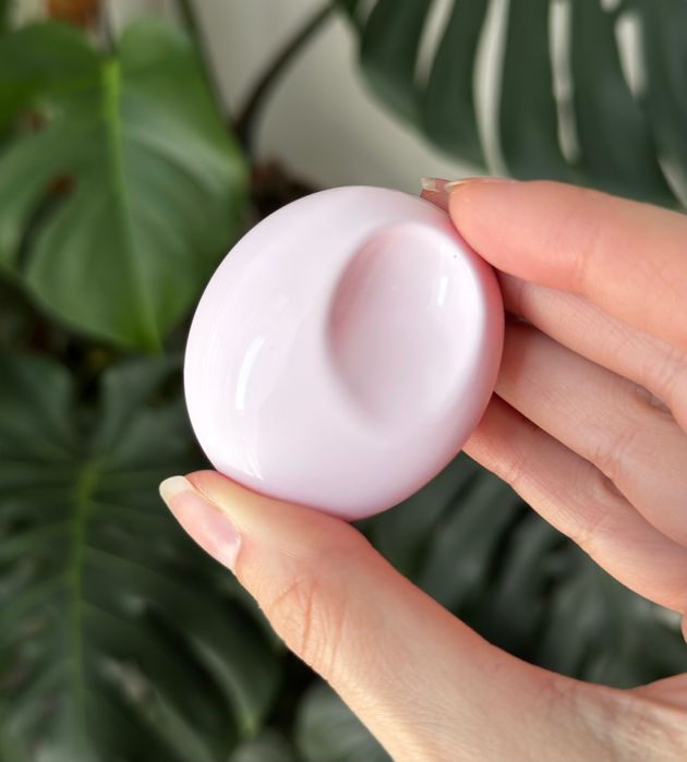 Glossier You opakowanie perfumy solid