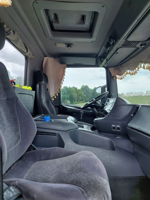 Scania 94D Auto Asenizacyjne , Specjalny