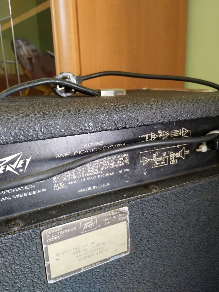 Combo basowe PEAVEY