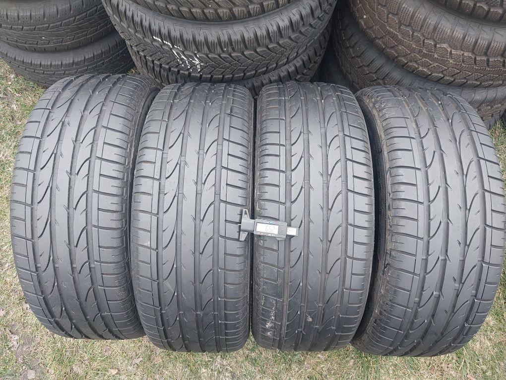 Bridgestone Dueler H/P 235/55R17 99 V