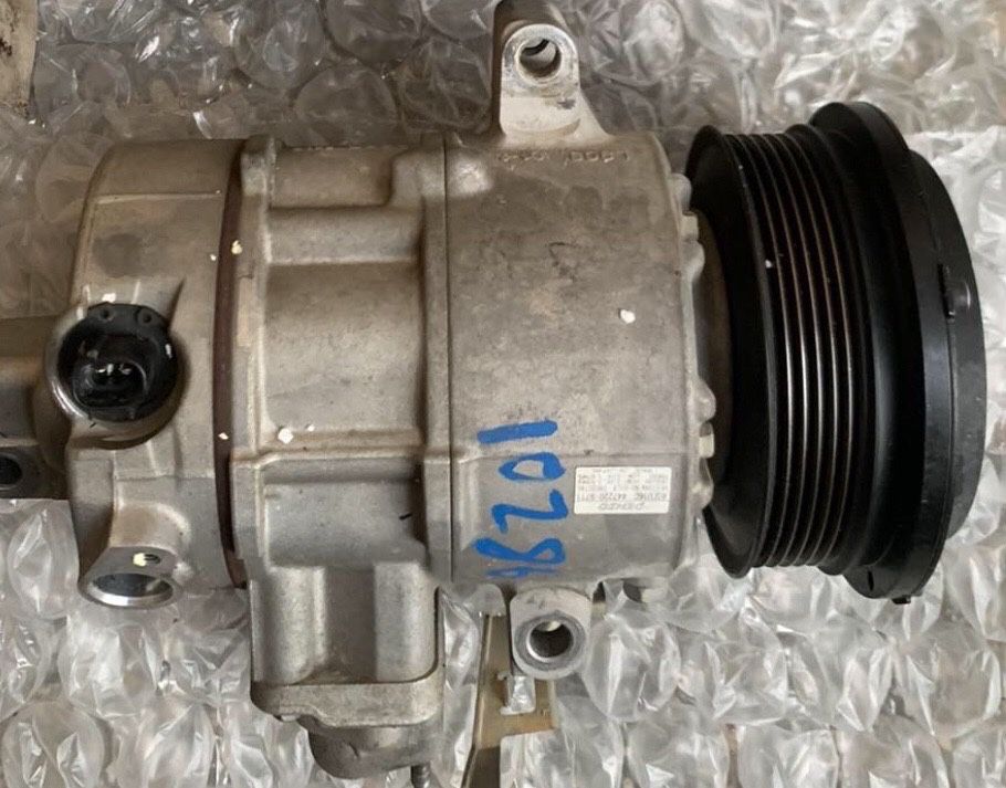 Компрессор кондиционера Lexus GS430,Ls430 2003-2006год