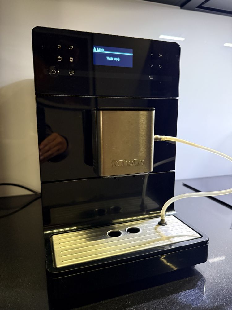 Miele CM 5400 ekspres do kawy