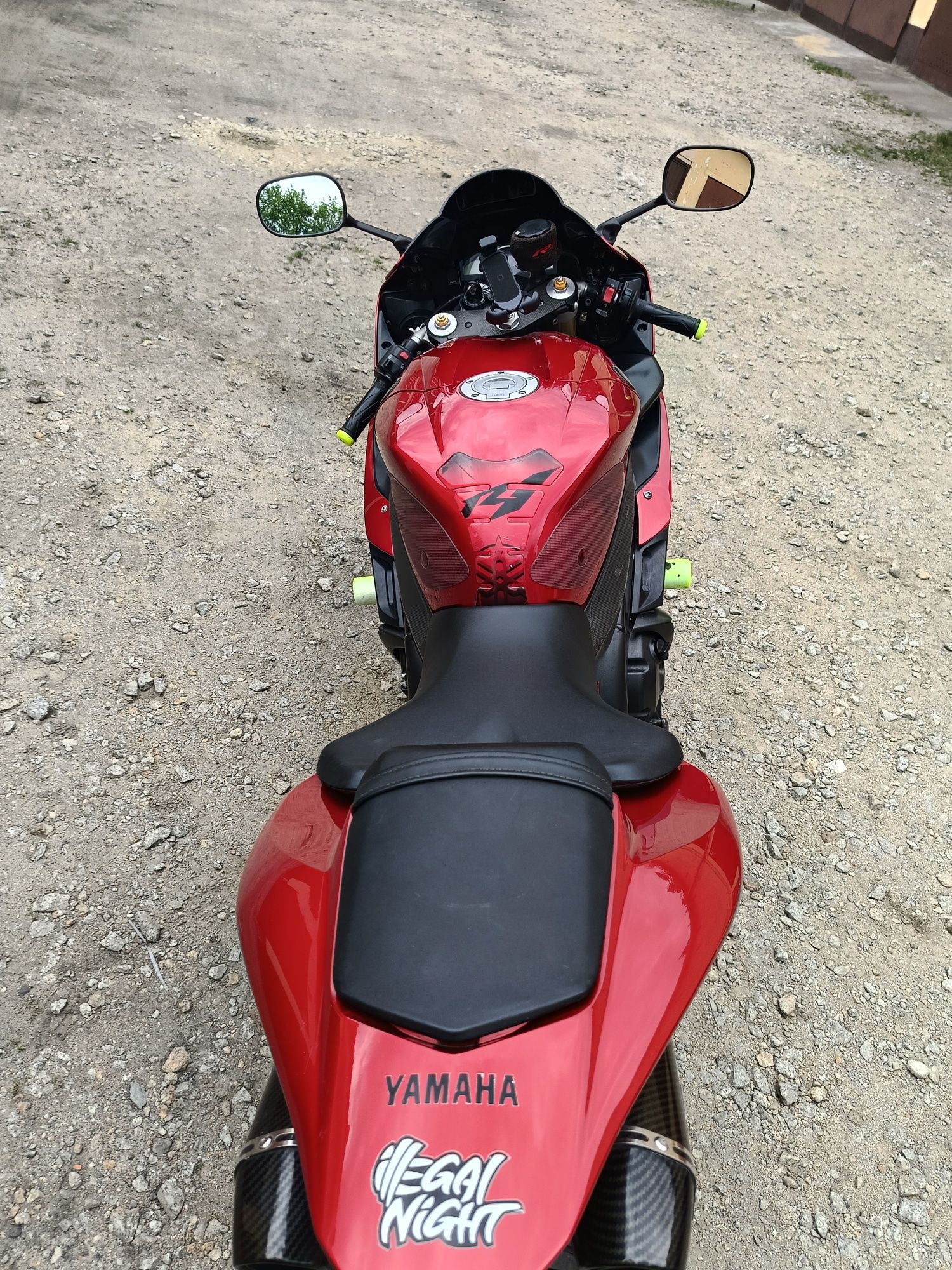 Sprzedam Yamaha r1 rn12