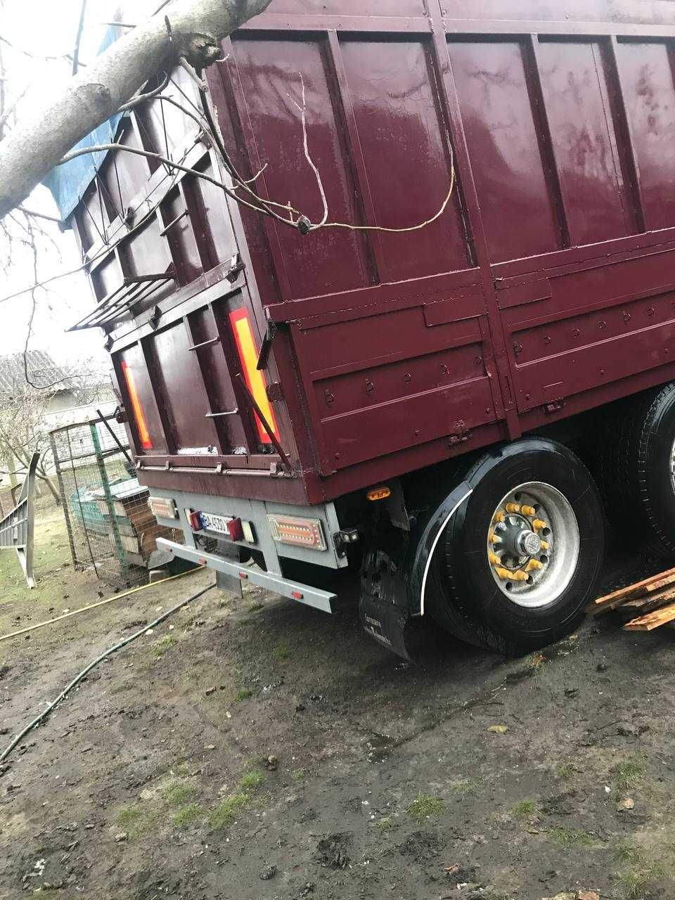 Напівпречіп Зерновоз