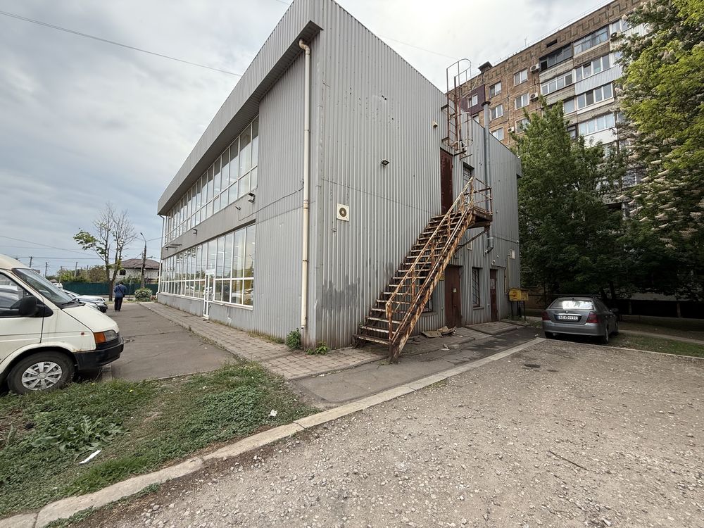 Оренда окремо стоячого приміщення у центрі міста, Кривий ріг