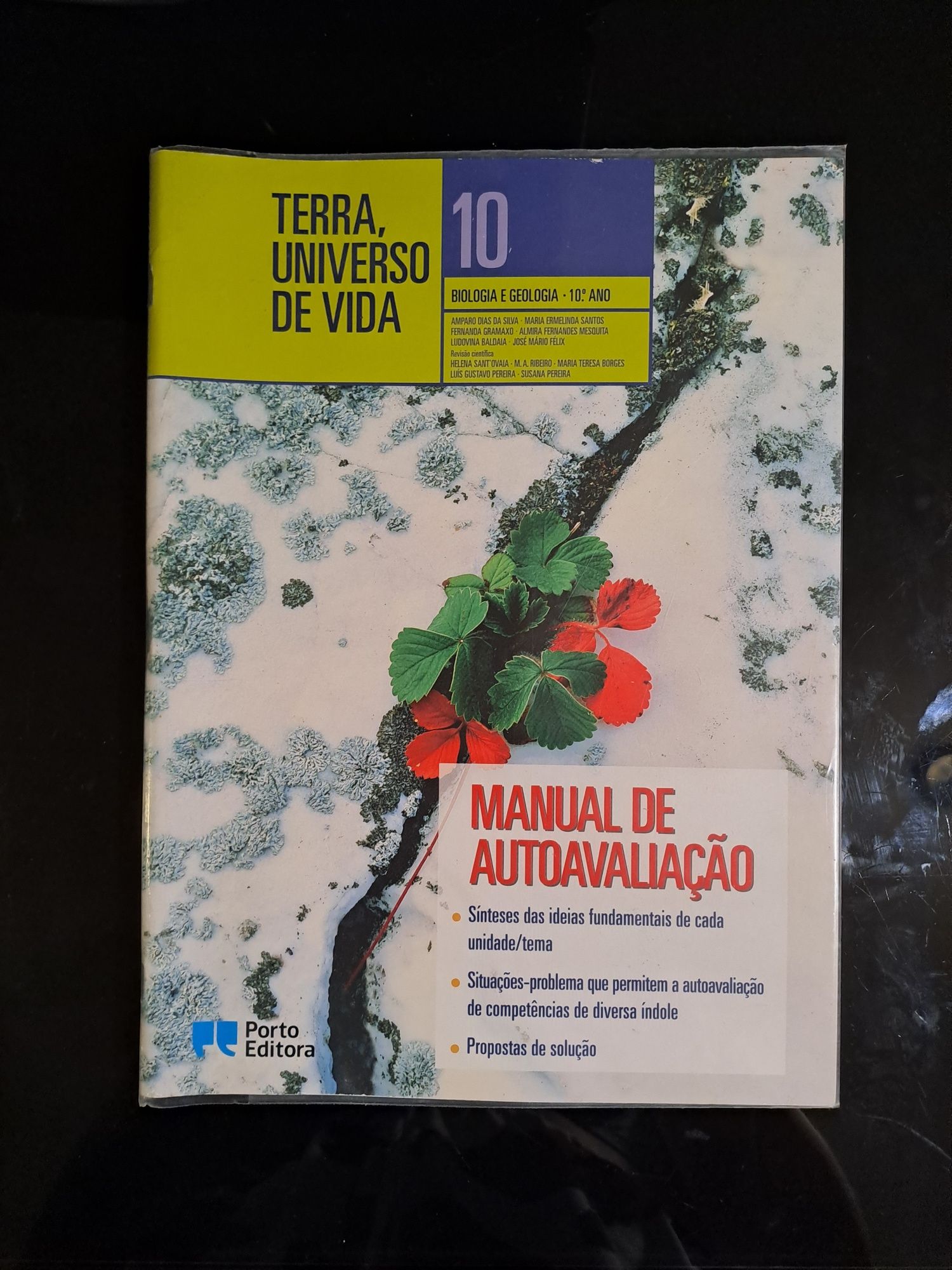 Caderno de Atividades Terra, Universo de Vida de Biologia e Geologia