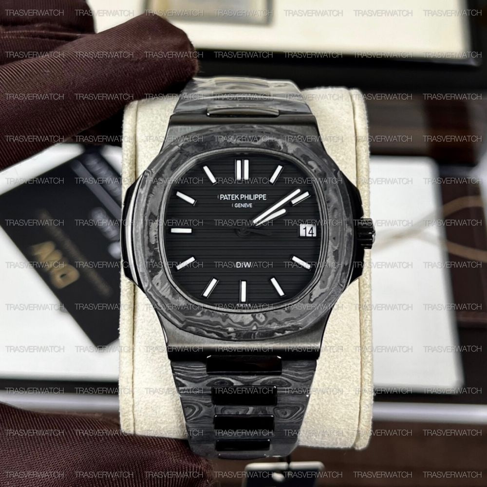 Годинник PATEK PHILIPPE Nautilus DiW 40mm 5711 Carbon