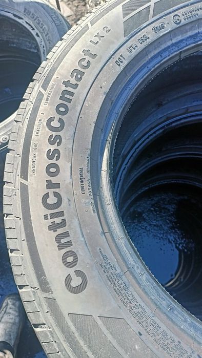 Opony wielosezon Continental M+S 255/60 R 18 kpl 4 szt