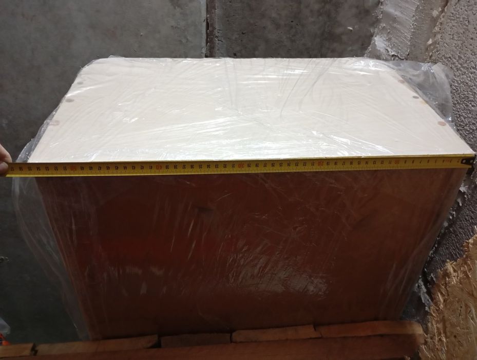 Кухонный шкаф под микроволновку