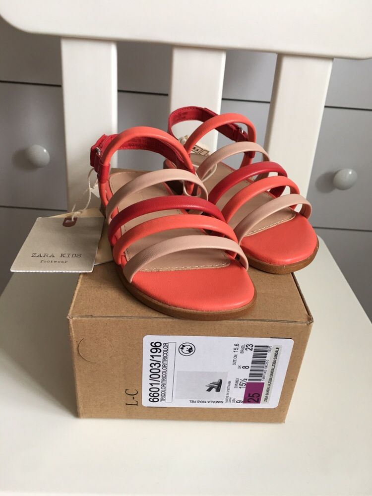 Сандали, босоножки Zara 25 р новые кожа