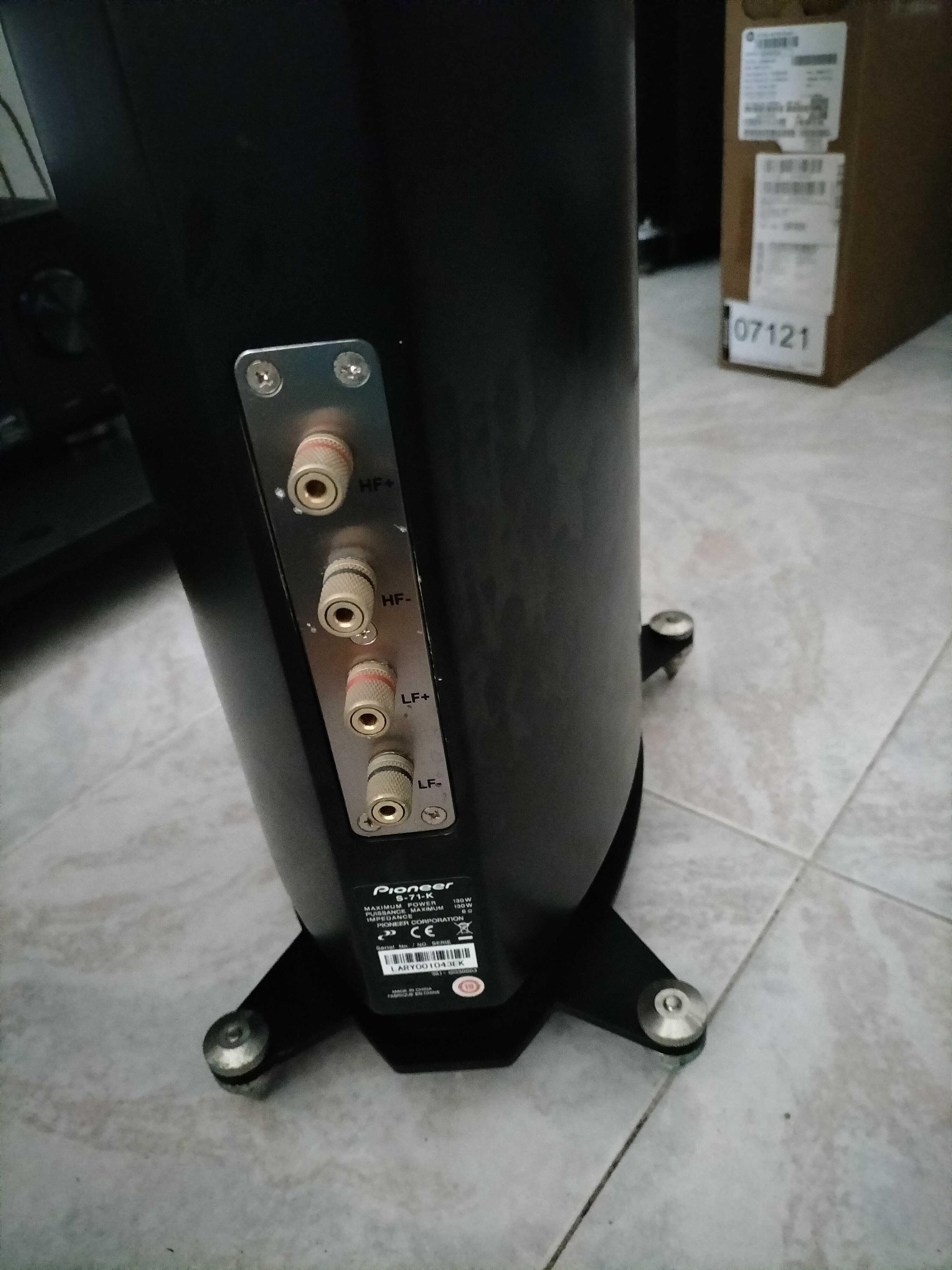 Aparelhagem Pioneer de alta gama - amplificador, leitor e colunas