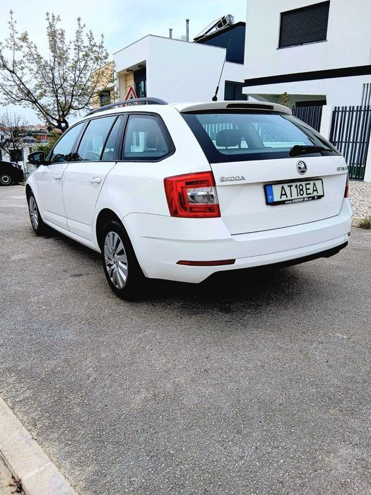 Skoda Octávia 1.6 Tdi