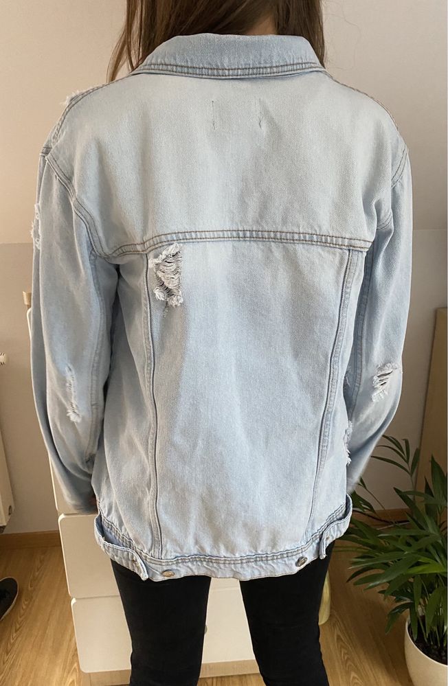 Kurtka jeansowa oversize jasna stradivarius S