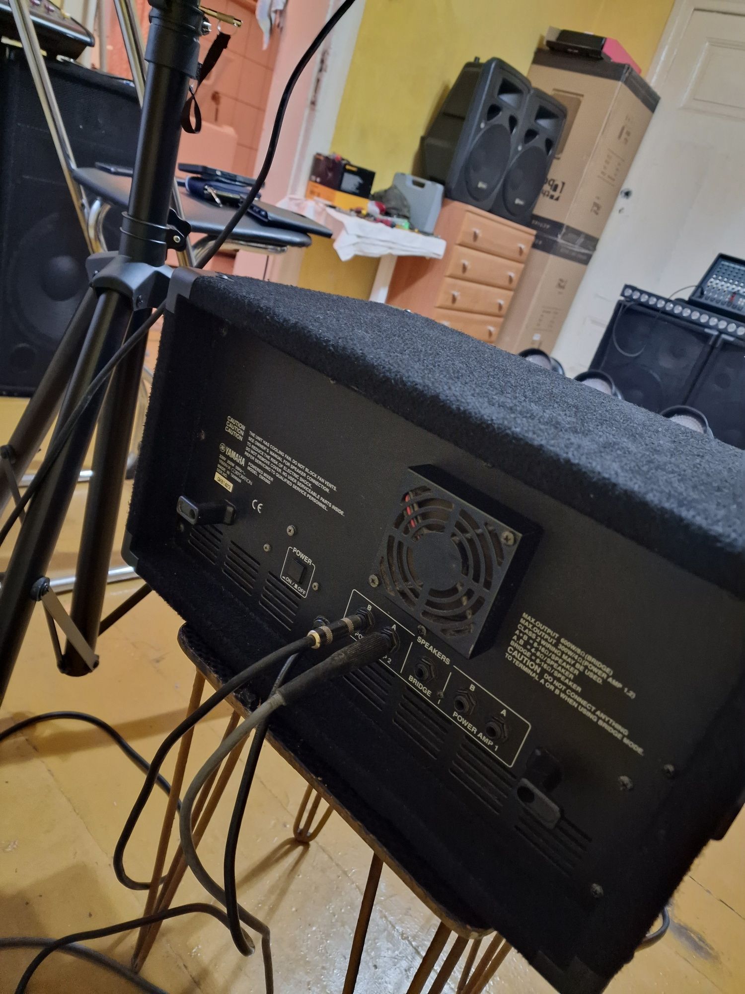 Nagłośnienie (powermixer Yamaha + satelity + okablowanie)