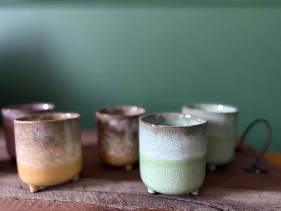 8 szt osłonek doniczek ceramicznych osłonka ceramiczna doniczka